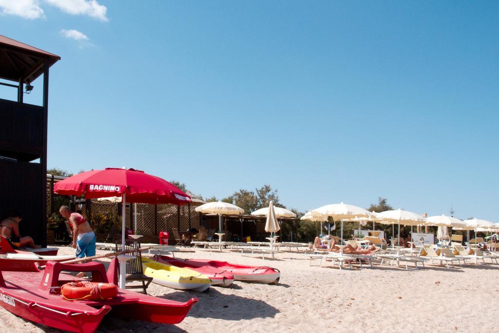 Country & Beach B&B Capoterra Eksteriør bilde